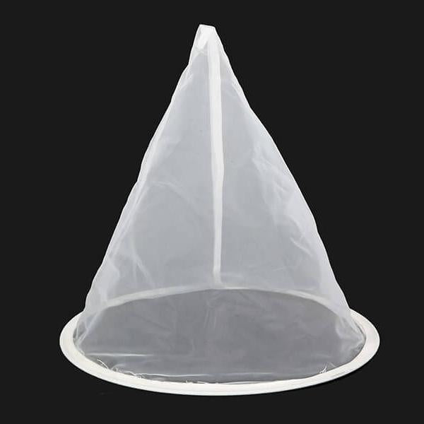 Conical nylon strainer