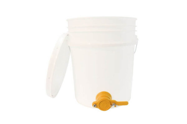 10L Bucket with honey gate