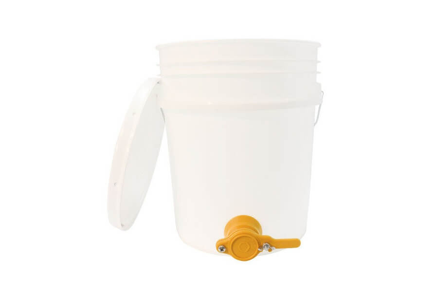 10L Bucket with honey gate